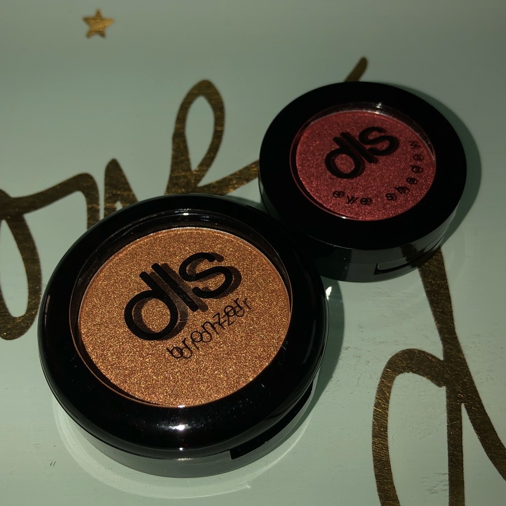 *COMBO Dirty Little Secrets Eyeshadow & Bronzer*